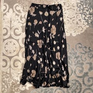Vintage, Fitted Long silk Maxou skirt size 6
